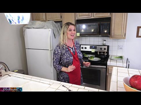 ❤️ Stepmom milking him in the kitchen before his date ️❌ Sluts at porn en-us.cassino-vulkan646.ru ️❤